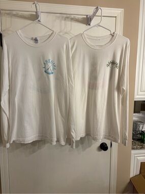 2 LAKE GIRL LONG SLEEVE TOPS